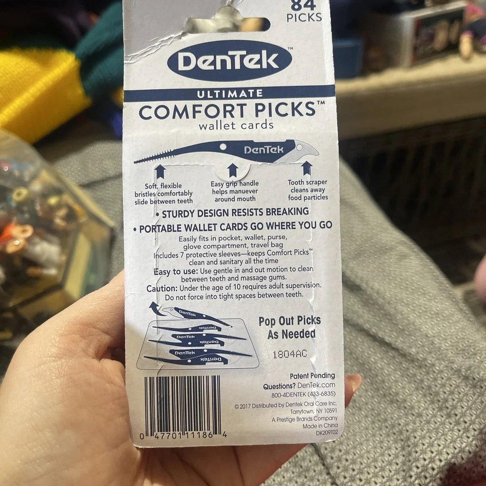 Dentek Ultimate Comfort Picks Wallet Cards 84 COUNT